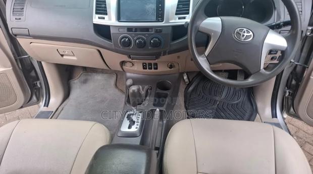 Toyota Fortuner 3.0 D AWD 2010 Silver