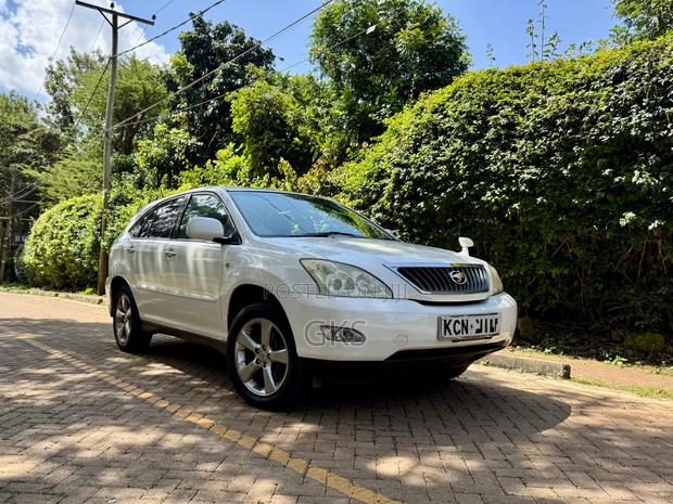 Toyota Harrier 2.4 2010 White