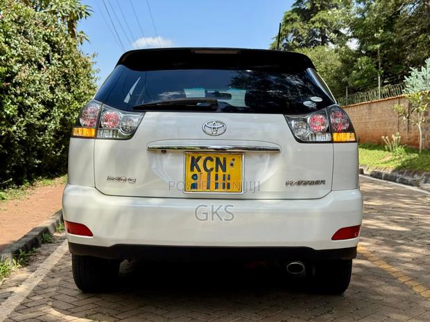 Toyota Harrier 2.4 2010 White
