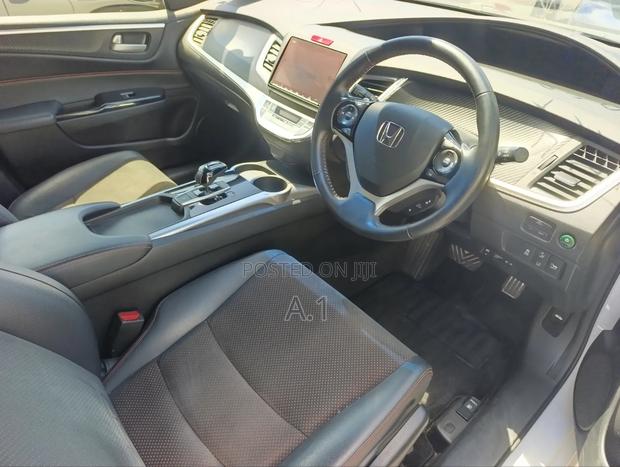 Honda Jade 1.5 Hybrid 2019 Pearl