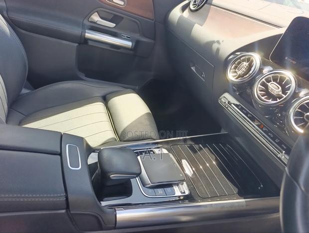 Mercedes-Benz B-Class B180 Petrol 2019 Black