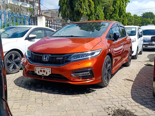 Honda Jade 1.5 Hybrid 2019 Orange