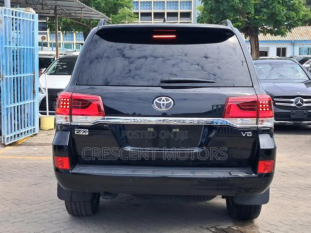 Toyota Land Cruiser 2020 Black
