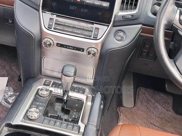 Toyota Land Cruiser 2020 Black