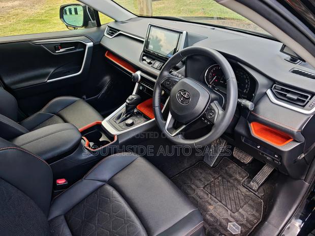 Toyota RAV4 2019 Matt Black