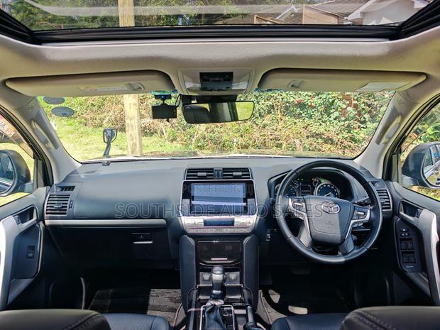 Toyota Land Cruiser Prado 2020 Black
