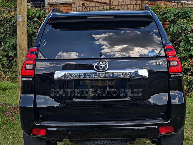 Toyota Land Cruiser Prado 2019 Matt Black