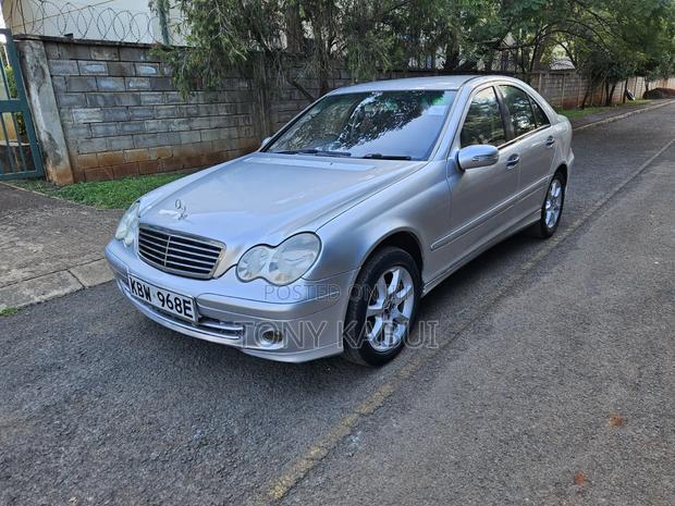 Mercedes-Benz C200 2006 Silver