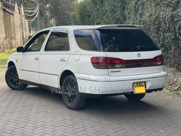 Toyota Vista 2003 White