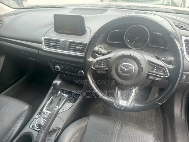 Mazda Axela 2019 Blue