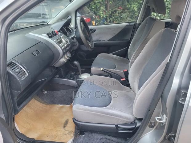 Honda Fit 2007 Silver