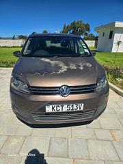 Volkswagen Touran 1.4 TSI 2011 Brown for sale