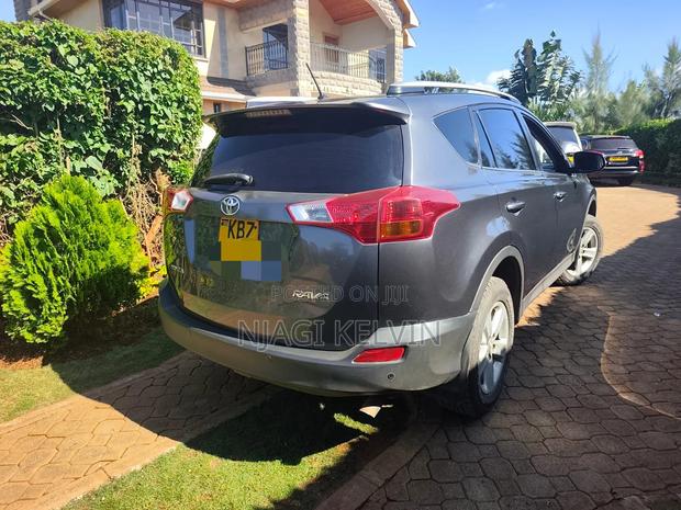 Toyota RAV4 2014 Gray