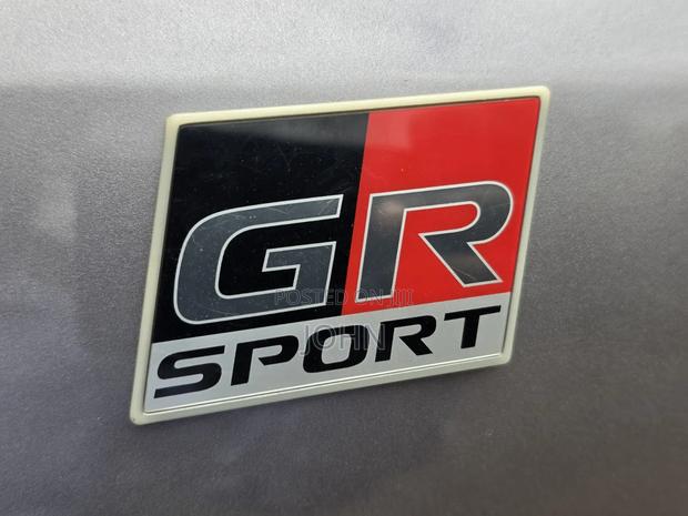 Toyota Land Cruiser Prado 2019 Gold