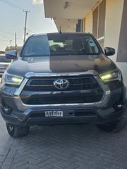 Toyota Hilux 2021 Black for sale