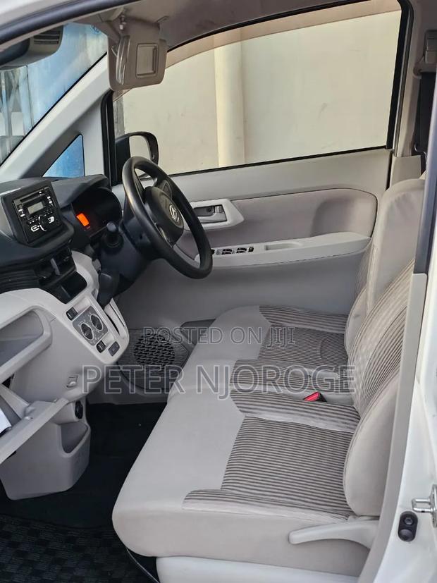 Daihatsu Move 2020 White