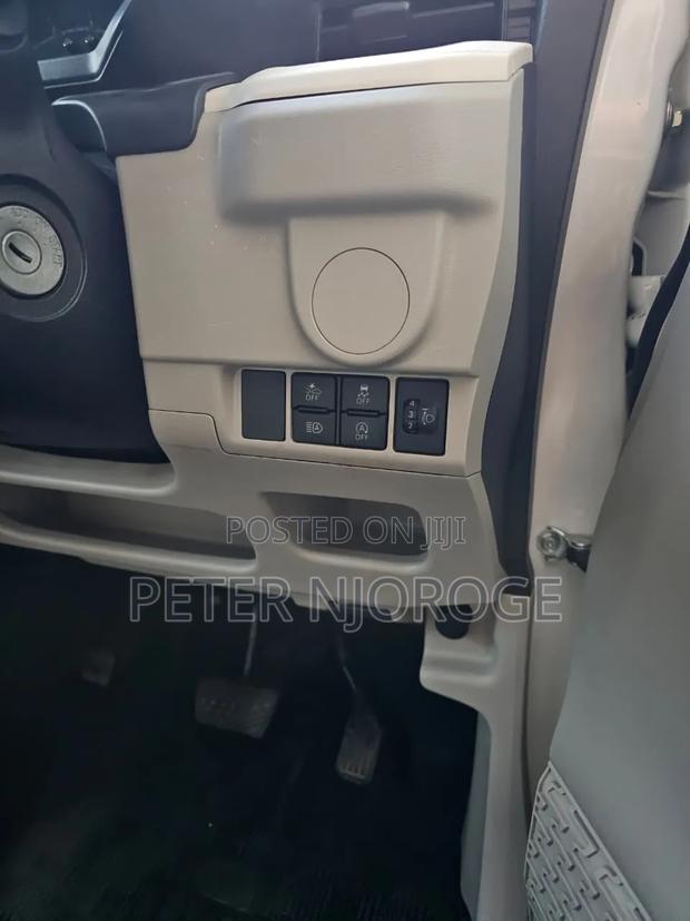 Daihatsu Move 2020 White