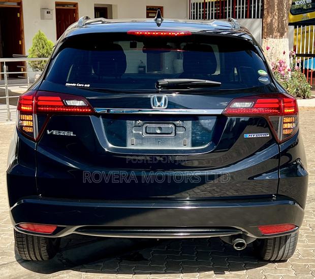 Honda Vezel 1.5 Hybrid 2WD 2019 Black
