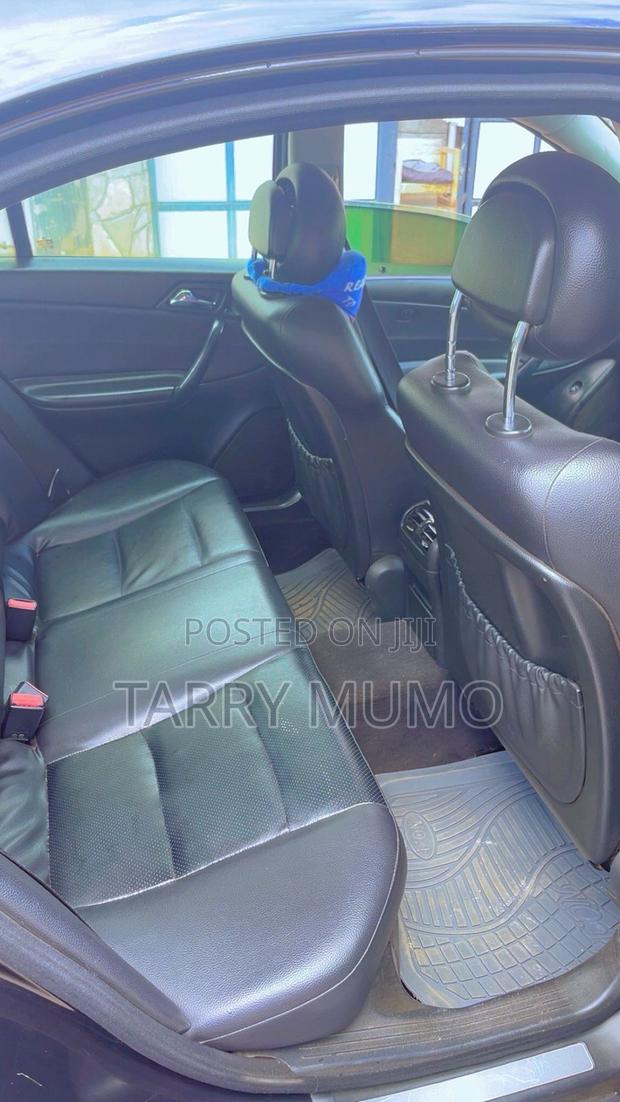 Mercedes-Benz C-Class C 180 Kompressor (W203) 2005 Black