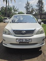 Toyota Harrier 2.4 2011 White for sale