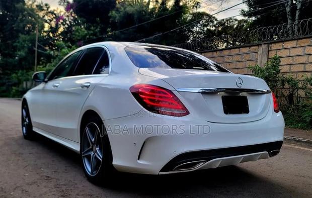 Mercedes-Benz C200 2016 White