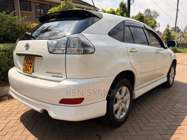 Toyota Harrier 2011 White