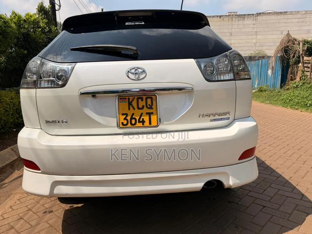 Toyota Harrier 2011 White