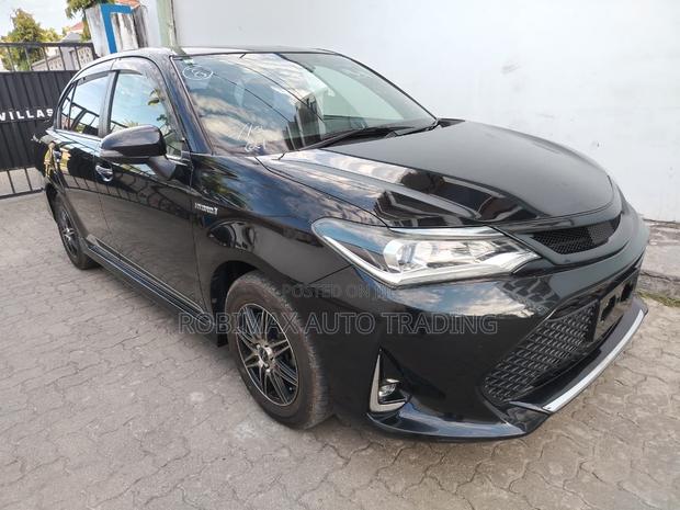 Toyota Axio 2019 Black