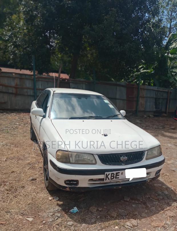 Nissan Sunny 2003 White