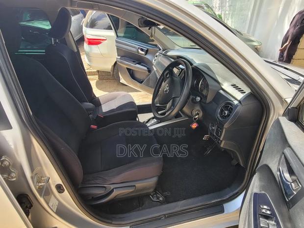 Toyota Corolla Fielder 2015 Silver