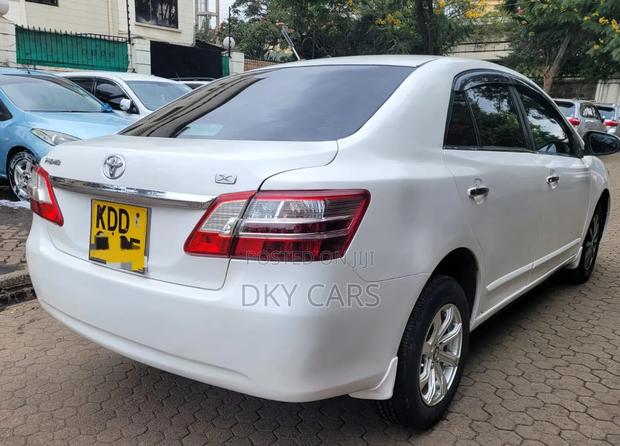 Toyota Premio 2015 White