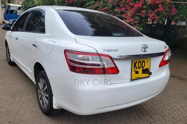 Toyota Premio 2015 White