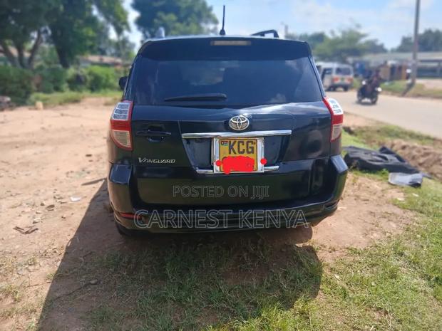 Toyota Vanguard 2008 Black