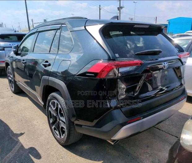 Toyota RAV4 Adventure AWD 2020 Black