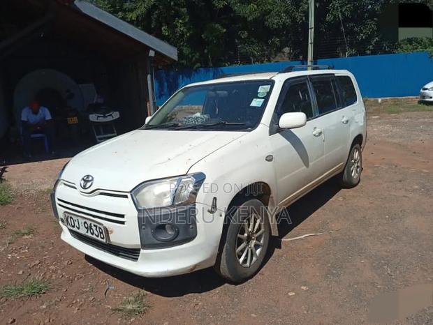 Toyota Succeed SV Premium 2016 White