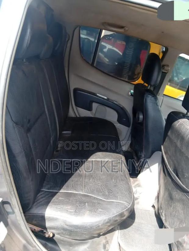 Mitsubishi L200 Club Cab 2.5 180hp 4WD 2007 Gray
