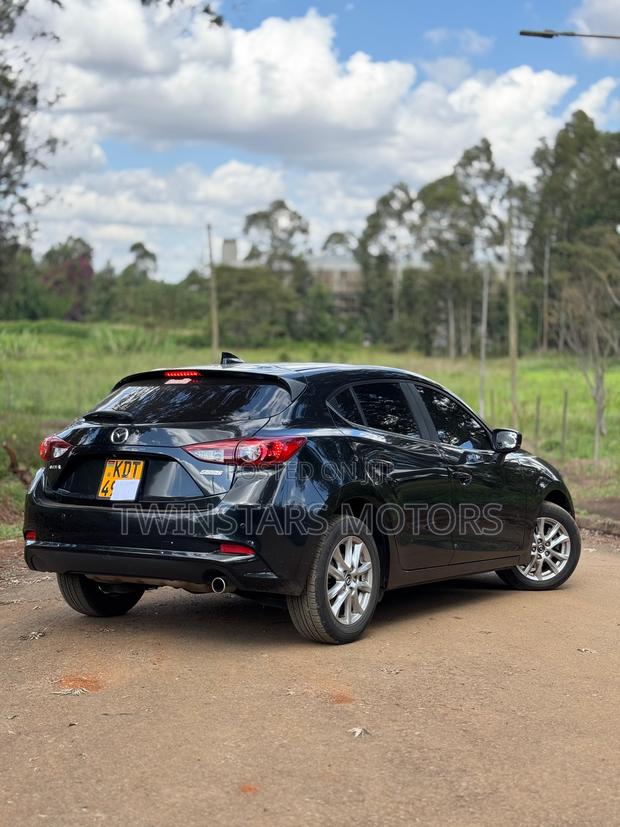 Mazda Axela 2017 Black