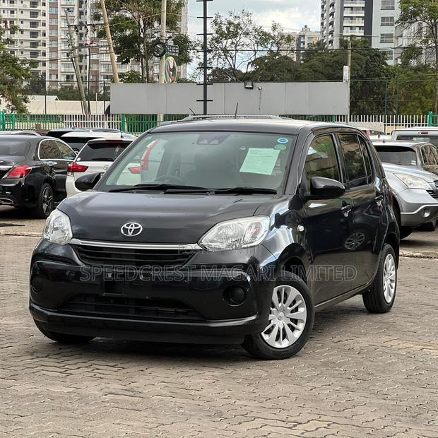 Toyota Passo 2019 Black