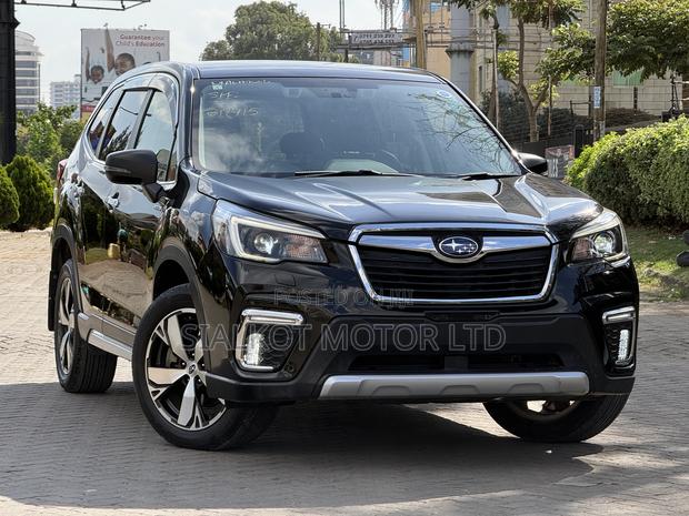Subaru Forester Base AWD 2019 Black