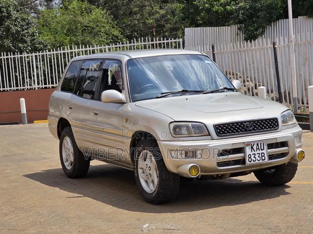 Toyota RAV4 2005