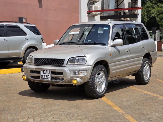 Toyota RAV4 2005