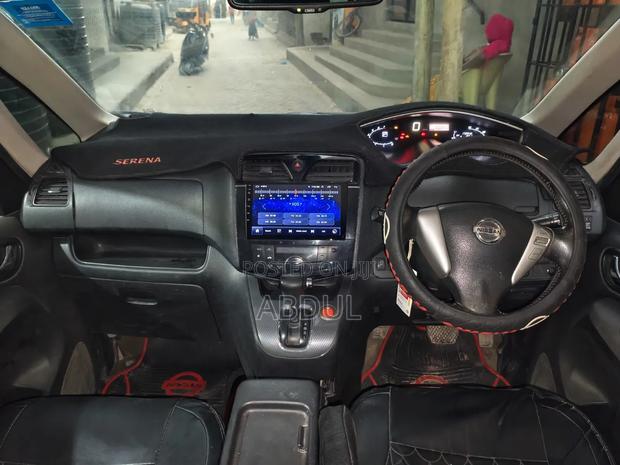 Nissan Serena 2014 Black