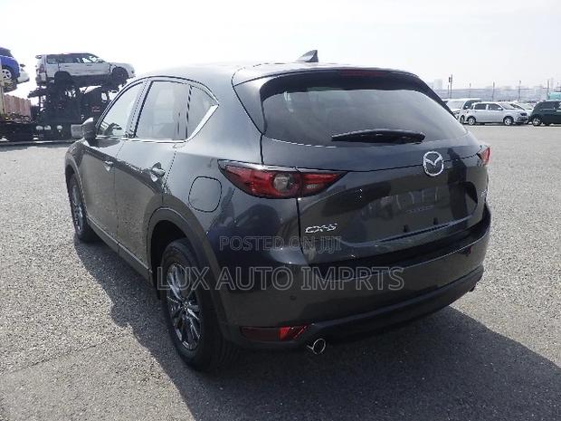 Mazda CX-5 2.2 Diesel FWD 2019 Gray