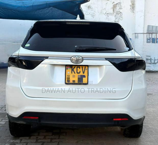 Toyota Harrier 2014 White