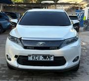 Toyota Harrier 2014 White for sale