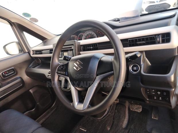 Suzuki Wagon R 2019 White