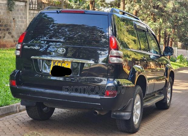Toyota Land Cruiser Prado 2008 Black