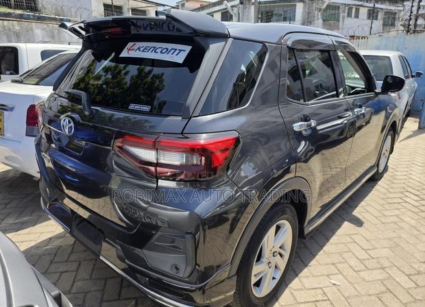 Toyota Raize 2019 Black