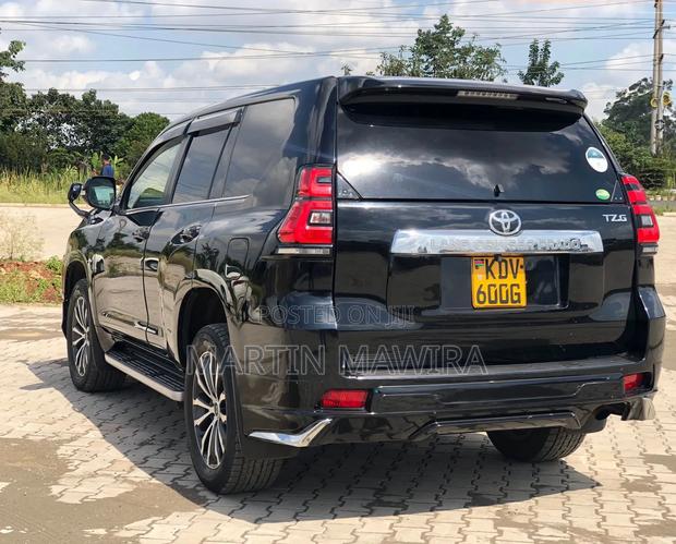 Toyota Land Cruiser Prado 2019 Black