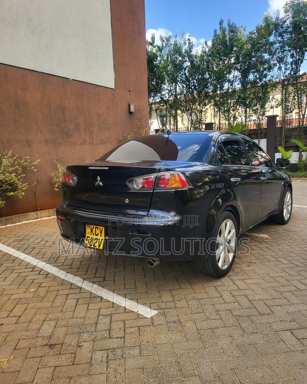 Mitsubishi Galant 2013 Black